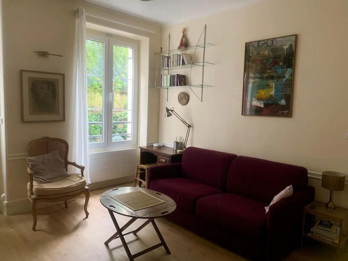 Buffon Ci- Charming Apartment With Gardens Of Plants Paris France
